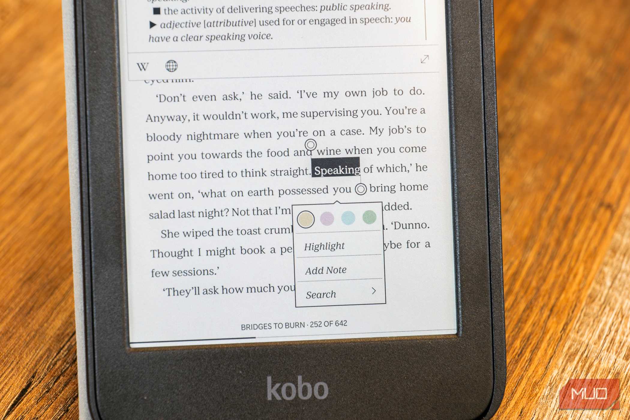 برجستهسازی Kobo Clara Colour با انتخابگر رنگ باز