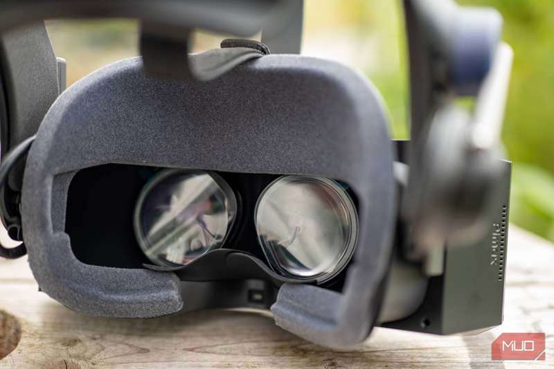 لنزهای پیمکس کریستال