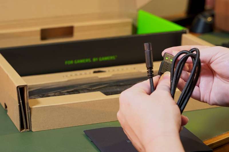 رازر بلک‌ویدو 75٪ - کابل