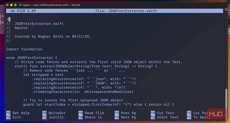 پنجره ترمینال Bash با فایلی باز در Nano