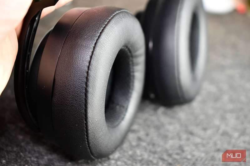 شور آئونیک ۵۰ نسل ۲ داخل هر دو ایرباکس