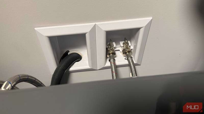 خطوط تأمین آب ماشین لباسشویی