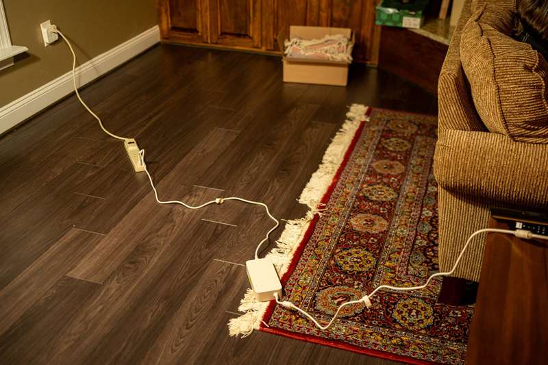 XGIMI Horizon Ultra - کابل برق