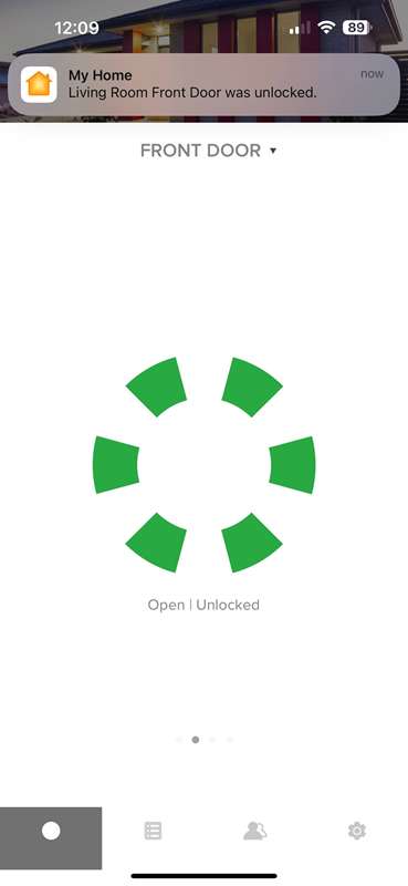 در باز و قفل نشده در برنامه DoorSense