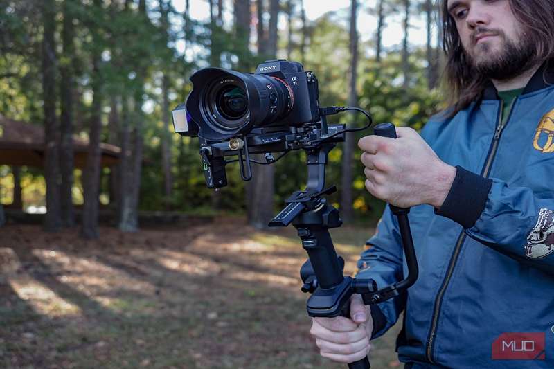 قاب + دستگیره زنجیروی Zhiyun Crane 4