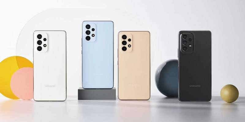 تمام نسخه‌های رنگی Galaxy A53 5G به‌صورت کنار هم
