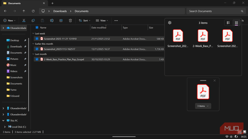 یک پنجرهٔ مرورگر فایل ویندوز با دراپشیلف فعال