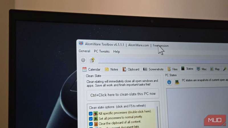 تب حالتها در AlomWare Toolbox انتخاب شده است