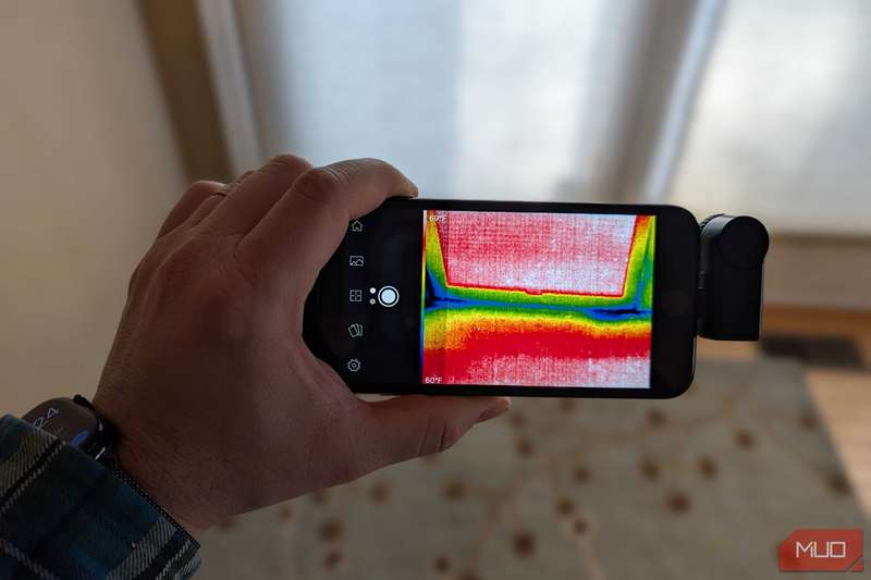 نشت هوای درب پشت