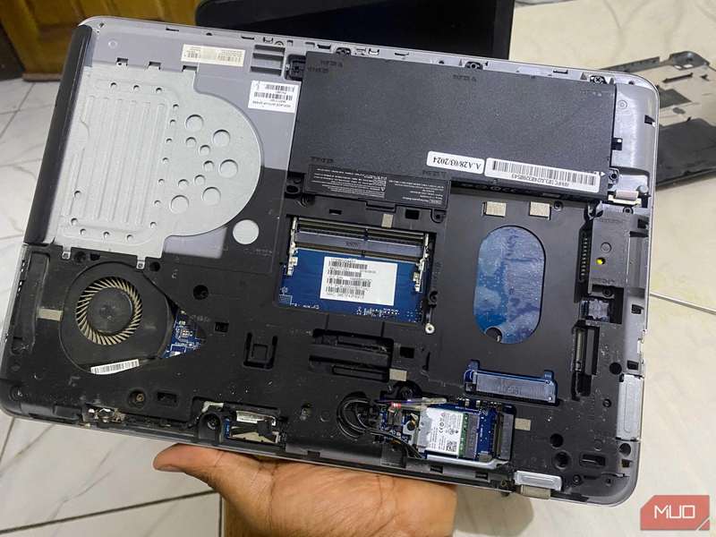 بررسی اجزای سیستم که نیاز به تعویض دارند