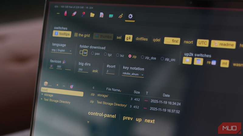 سرور فایل اندروید Copyparty در مرورگر وب