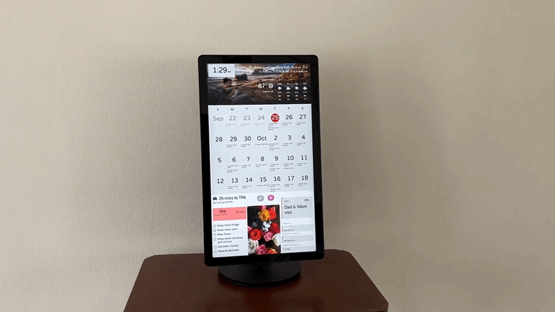 داک‌بورد عمودی روی مانیتور