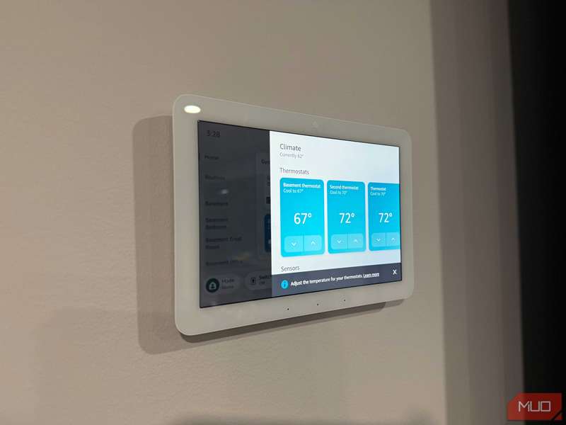 هَب اکو نشان‌دهنده ترموستات‌ها