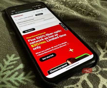 صفحه قیمت‌گذاری FIOS در تلفن، روی ملحفه‌ها