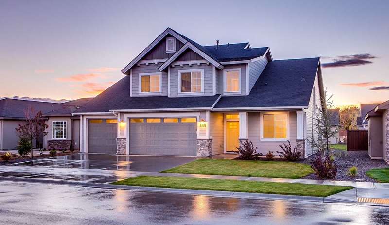 عکس یک خانه مستقل حومه‌ای