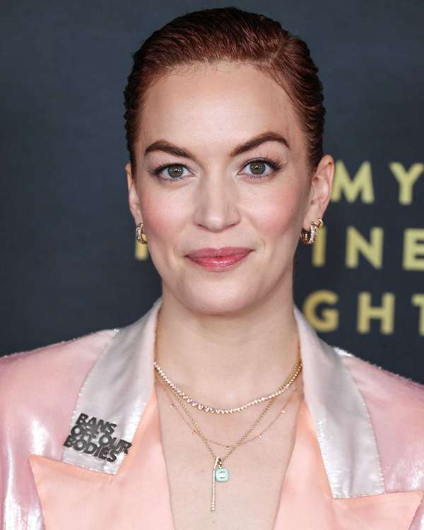 تصویر بریت لوور