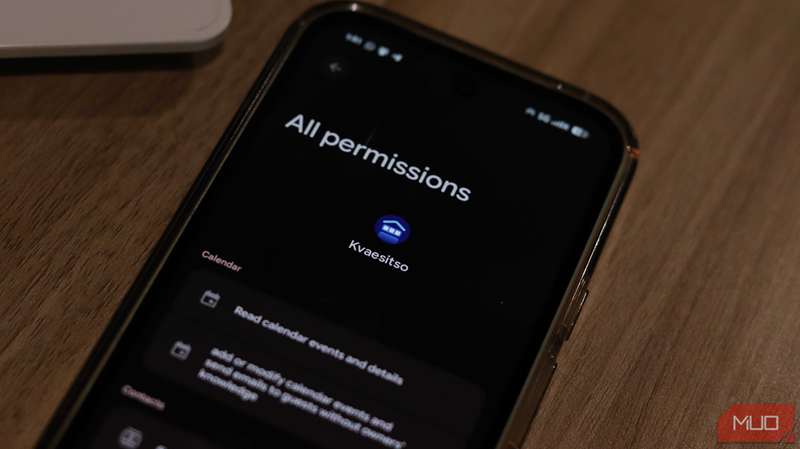 صفحهٔ مجوزهای اندروید لانچر Kvaesitso