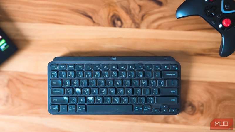 لوژیتک MX Keys Mini