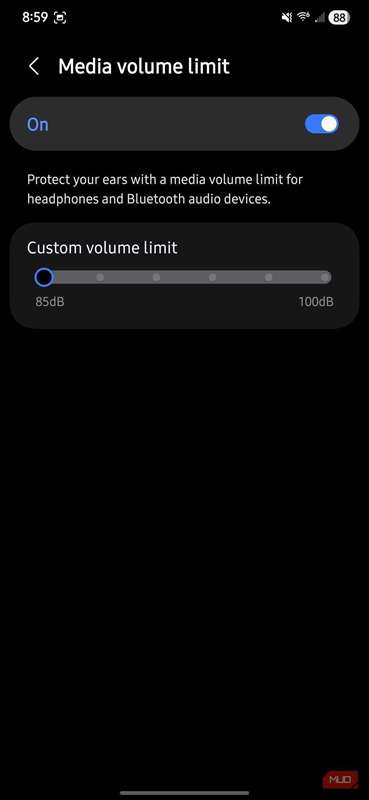 تنظیمات محدودیت صدا رسانه‌ای در گوشی سامسونگ.
