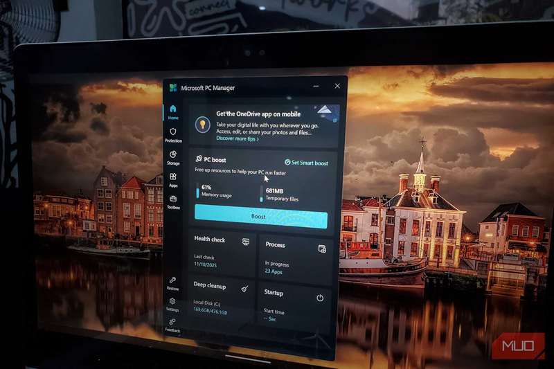 مدیر PC مایکروسافت که گزینههای تقویت PC را روی یک لپتاپ نشان میدهد.