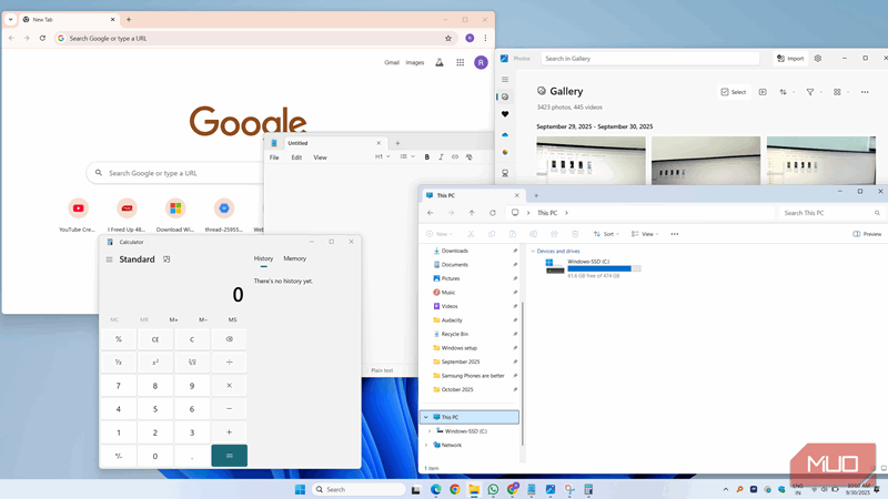 چندین برنامه باز بر روی دسکتاپ ویندوز