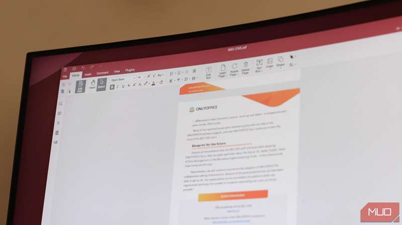 ویرایشگر PDF OnlyOffice در حال اجرا روی ویندوز