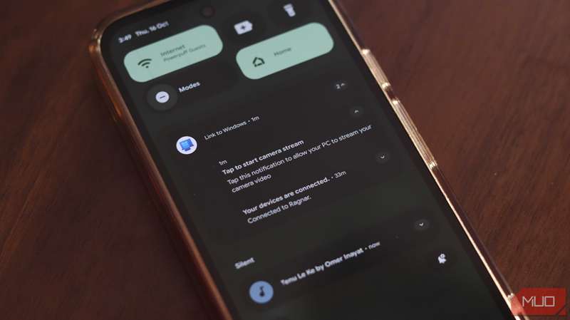 اعلان اجازهٔ دوربین در Phone Link برای اندروید.