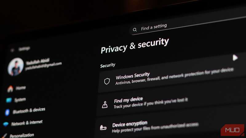 تنظیمات حریم خصوصی و امنیت در ویندوز ۱۱.