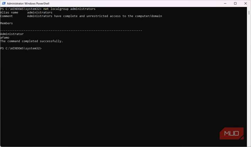 بررسی گروه مدیران ویندوز