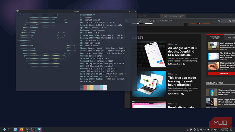 CachyOS با Firefox و یک پنجره ترمینال باز