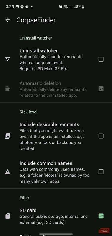 تنظیمات CorpseFinder در SD Maid SE که نظارت‌کننده حذف نصب و پیکربندی‌های سطح خطر را نشان می‌دهد.