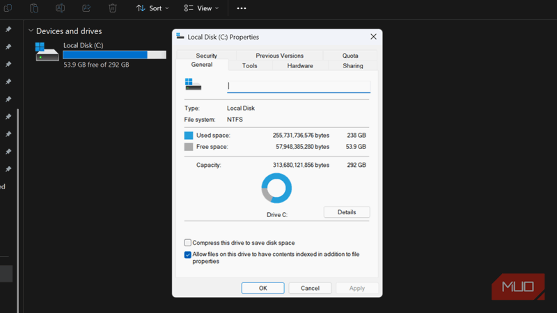 ویندوز: خصوصیات دیسک محلی C که ۵۴ گیگابایت فضای خالی را نشان میدهد
