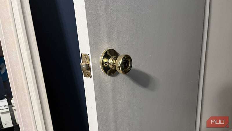 دستگیره در روی یک در