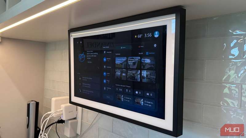 Echo Show 15 زیر کابینت