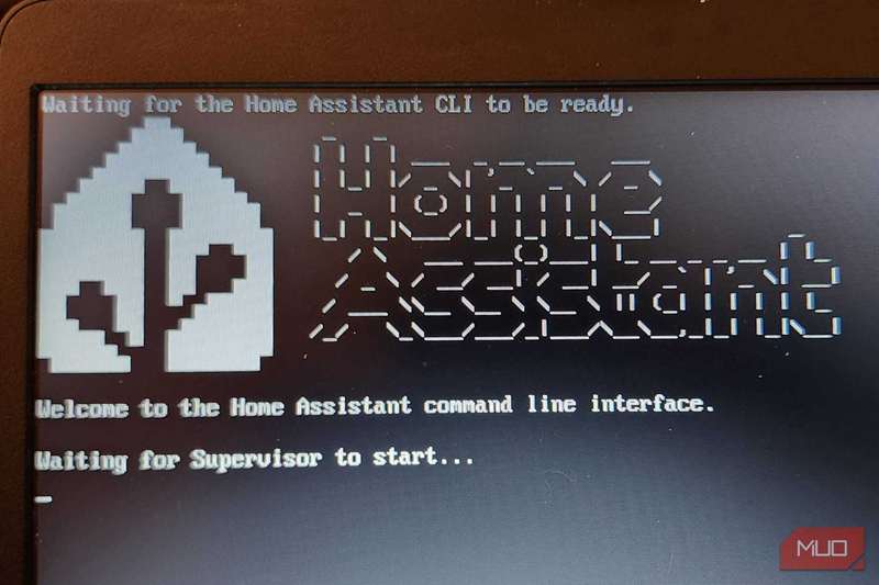 سیستمعامل Home Assistant اجرا شده روی Chromebook از طریق VM