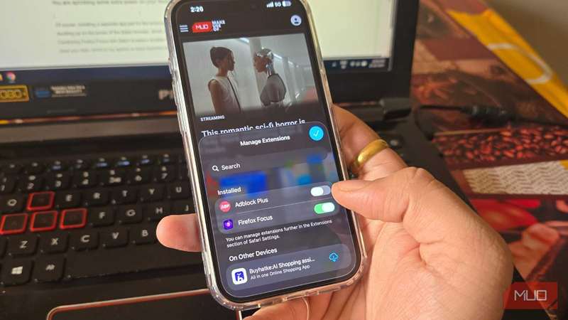 افزونه Firefox Focus فعال و یکپارچه با مرورگر وب Safari در یک آیفون