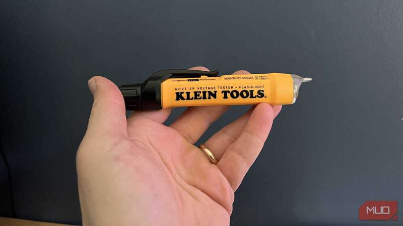 آزمونگر ولتاژ بدون تماس Klein Tools