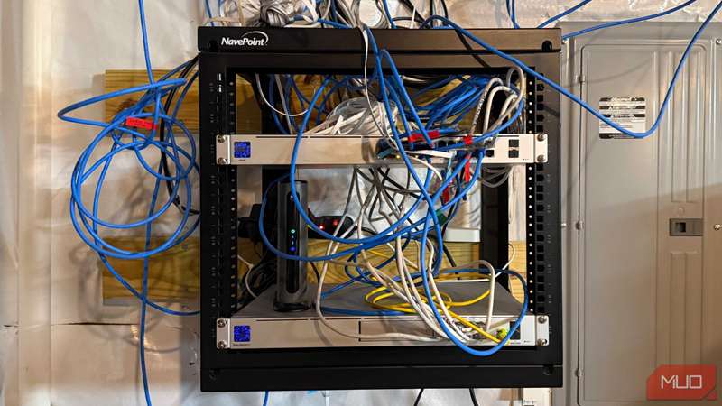 داغدگی کابل‌های سوئیچ شبکه