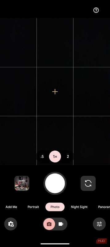 منوی اصلی برنامه دوربین پیکسل.