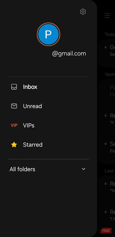 منوی برنامهٔ ایمیل سامسونگ بر روی گوشی گلکسی