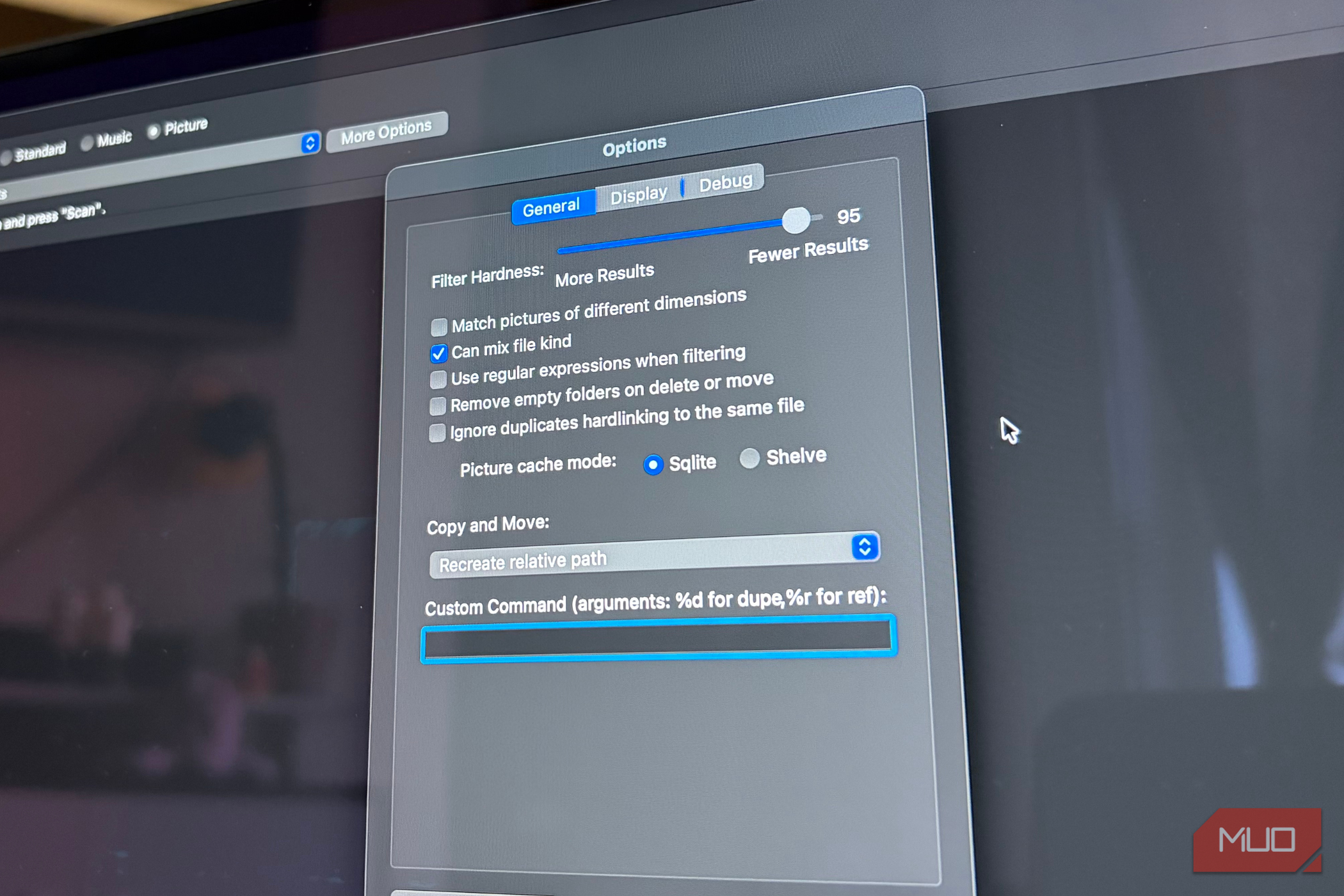 گزینه‌های بیشتر به عنوان فیلترها در dupeGuru در دسترس هستند.