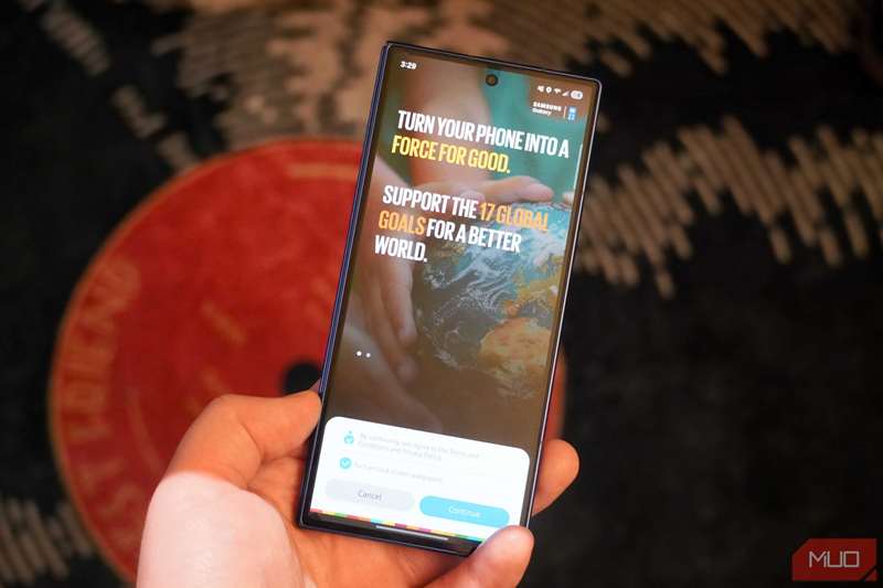 برنامهٔ اهداف جهانی سامسونگ پیش‌نصب‌شده بر روی یک گوشی سامسونگ.