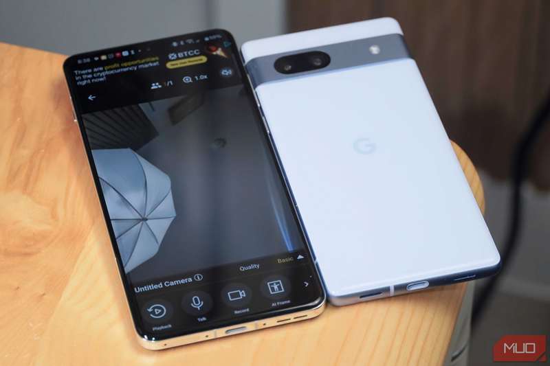 دوربین Alfred در حال پخش از یک گوگل پیکسل 7a به OnePlus 13.