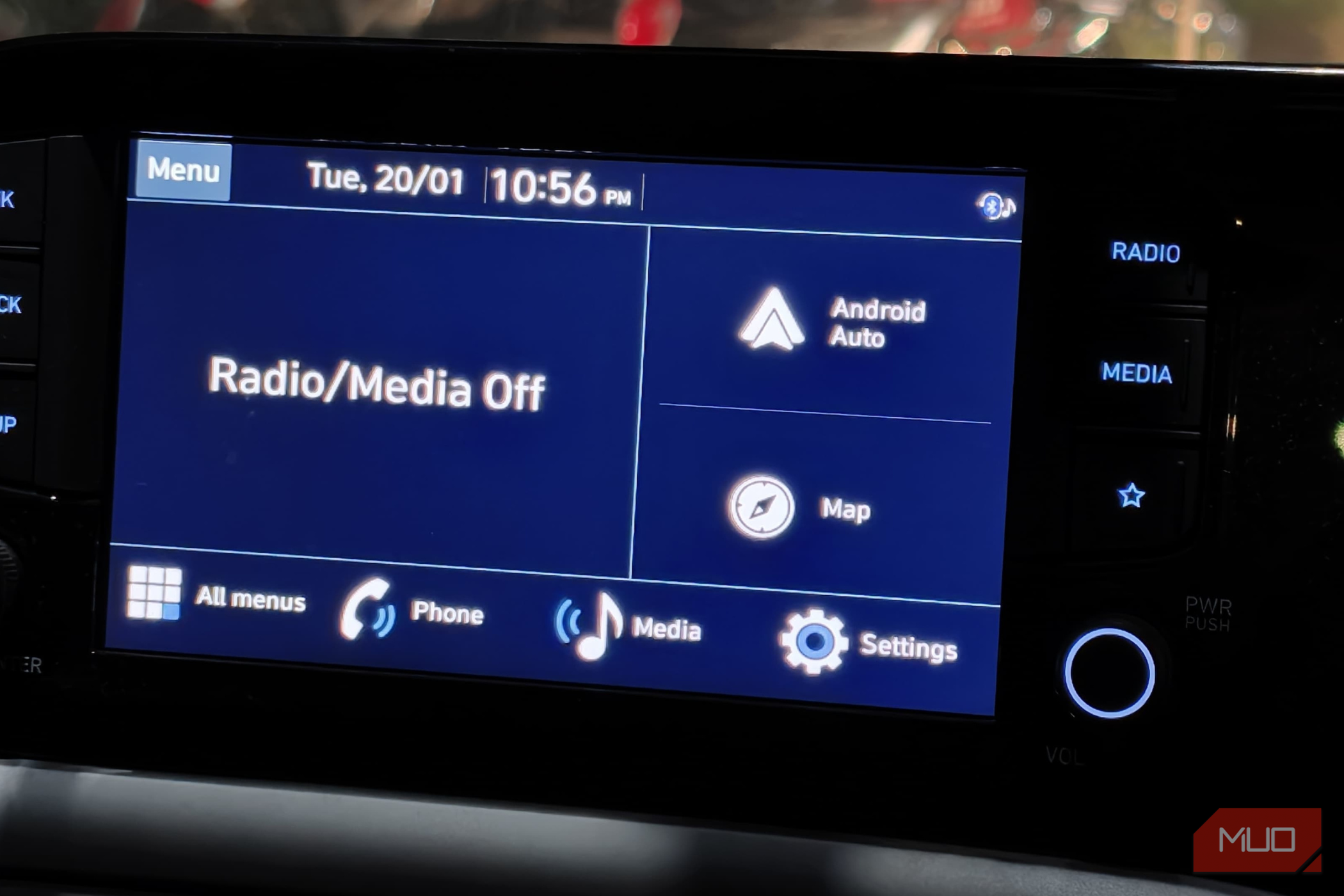 صفحه Android Auto روی داشبورد