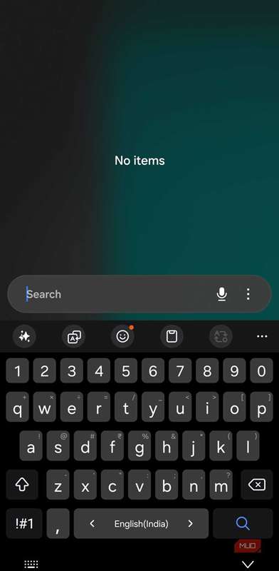 صفحه‌کلید سیستمی اندروید با نوار ابزار و فیلد جستجوی توکار