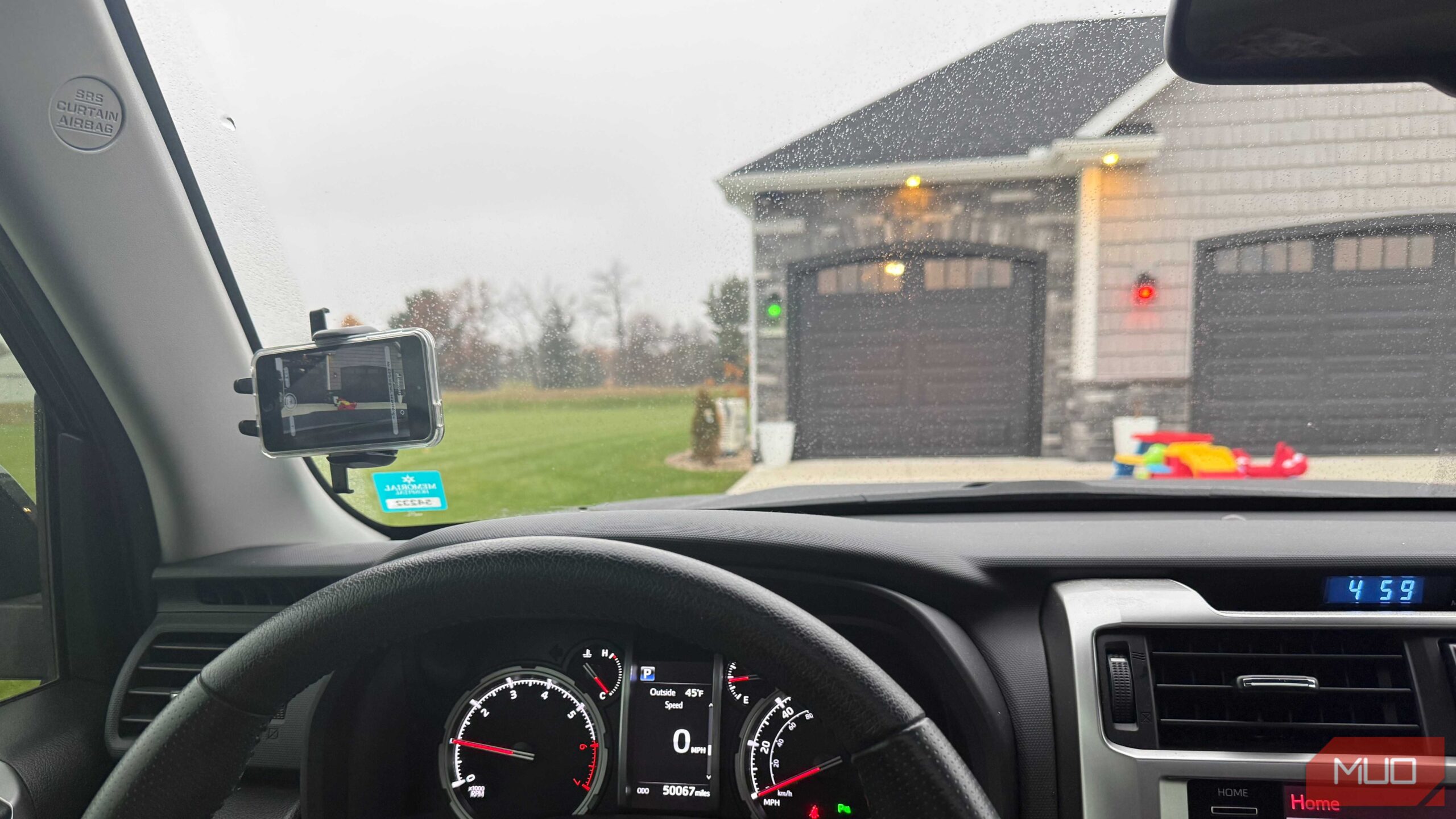 داشبورد با دوربین داشبورد iPod Touch