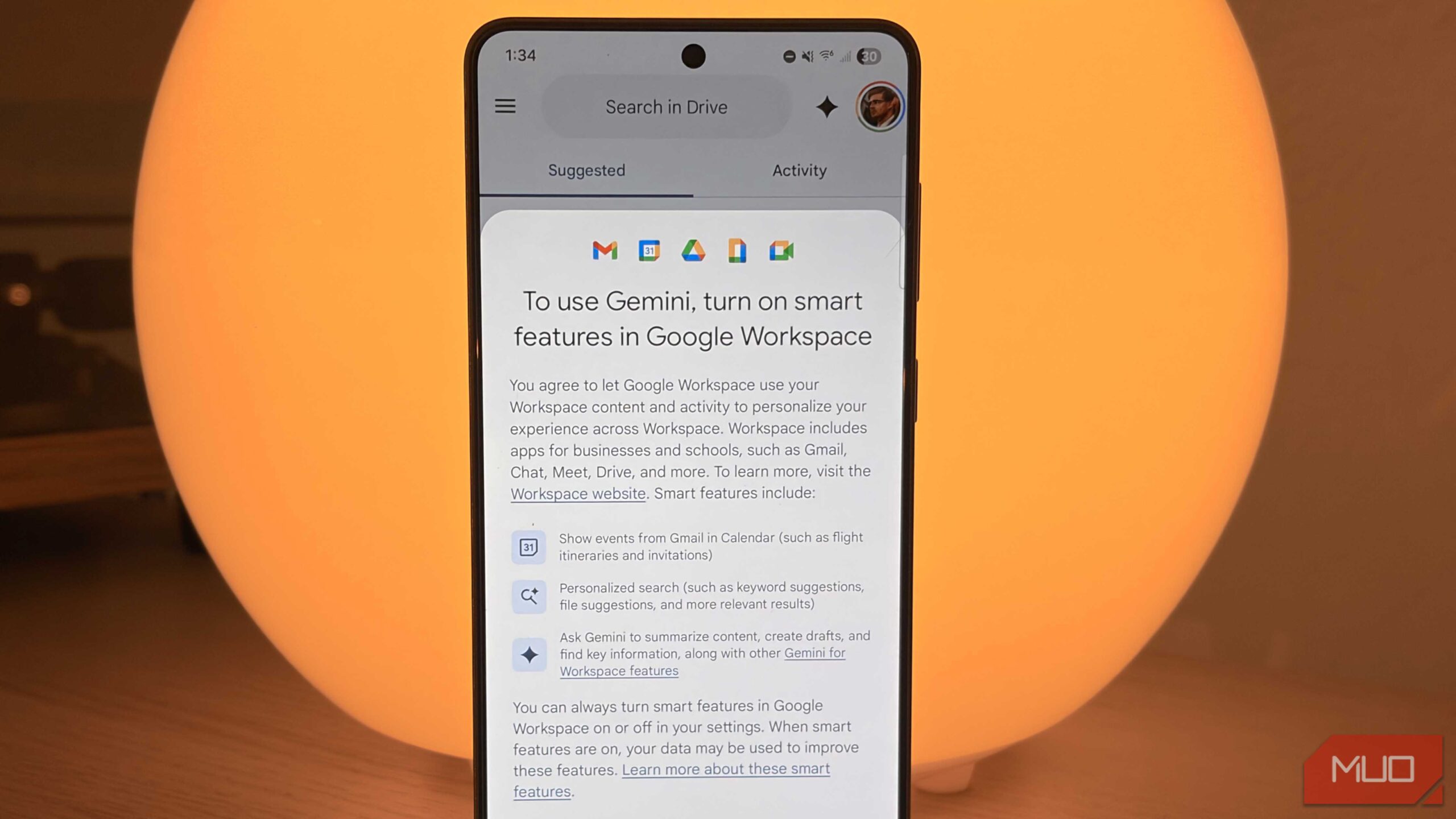 فعال‌سازی جمی‌نی در فضای کاری.