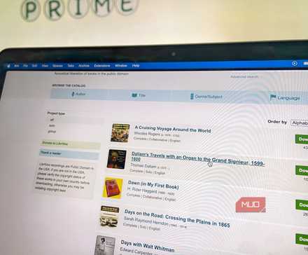 تصویری از صفحه اصلی LibriVox