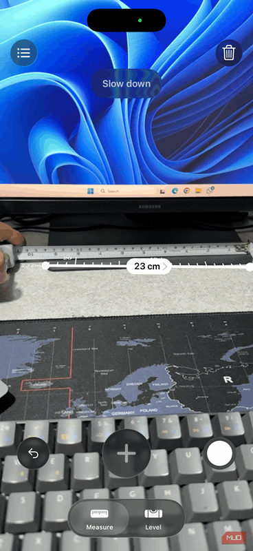 برنامه iPhone Measure که پایه لپ‌تاپ را اندازه‌گیری می‌کند