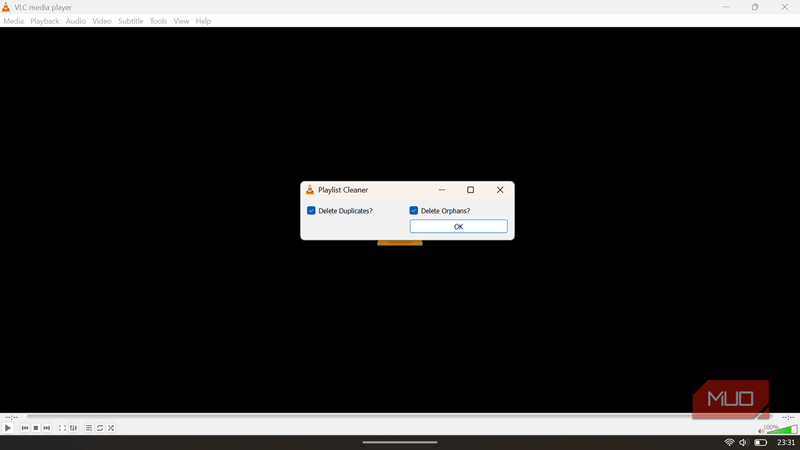 پنجره گفتگوی Playlist Cleaner که گزینه‌های حذف موارد تکراری و حذف فایل‌های بدون ارجاع را از لیست پخش فراهم می‌کند.